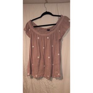 American Eagle pink blouse